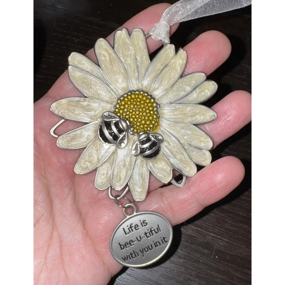 Spring or Everyday Decor Life Is Bee-U-Tiful With‎ You In It. Ornament
